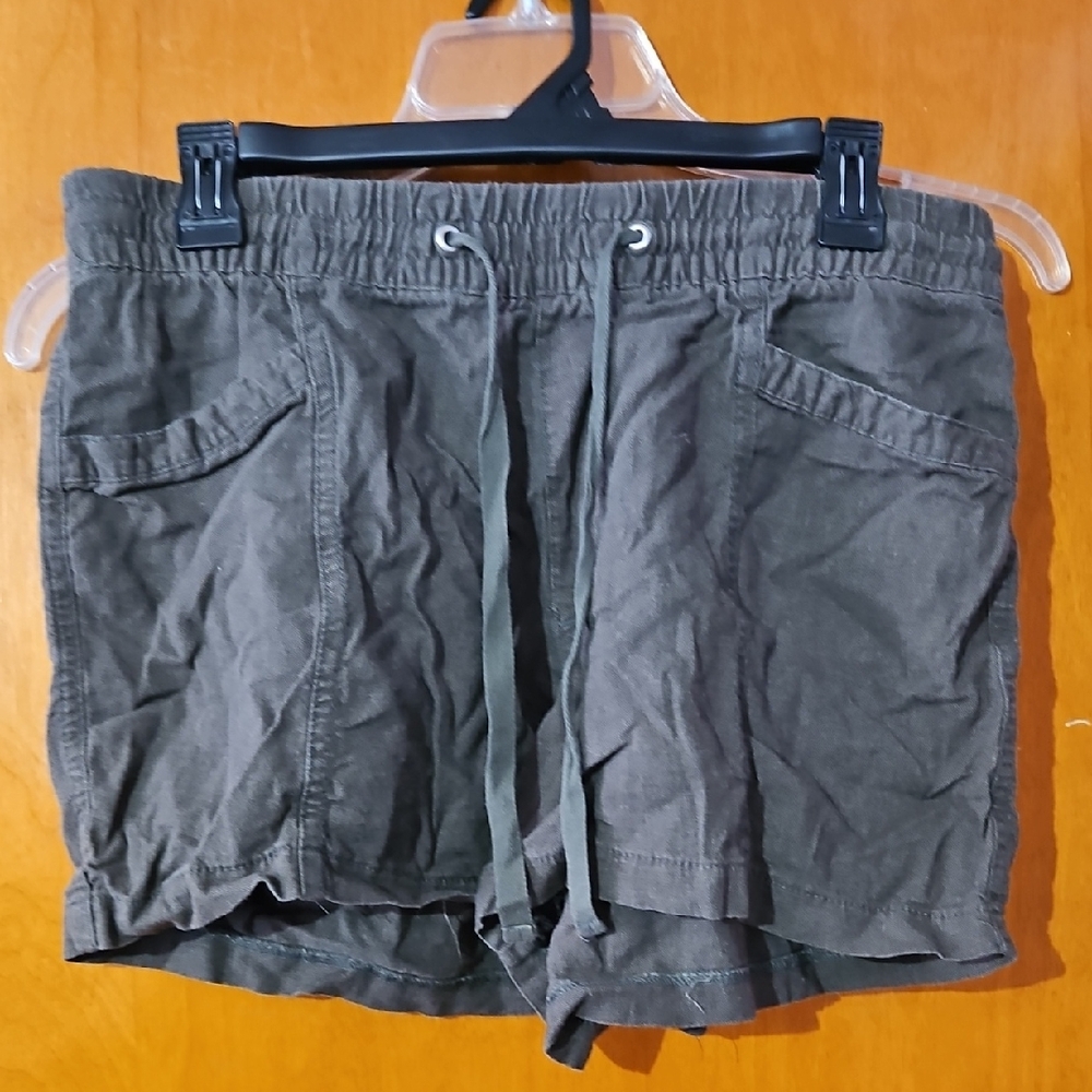 Women's GAP Olive Drawstring Athletic Shorts